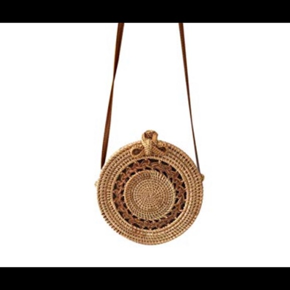 Round Straw Rattan Tote Boho Bag - Picture 6 of 6